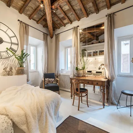 Loft&terrace - Elevated Elegance At Navona