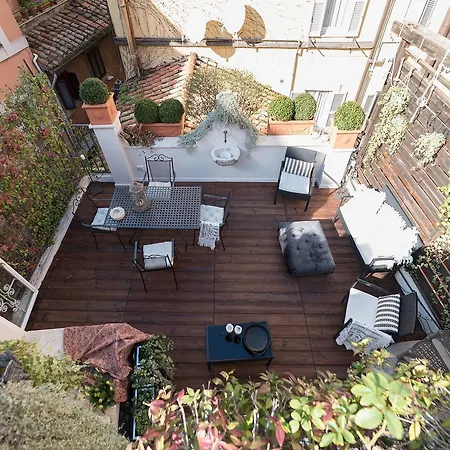 Loft&terrace - Elevated Elegance At Navona Apartment